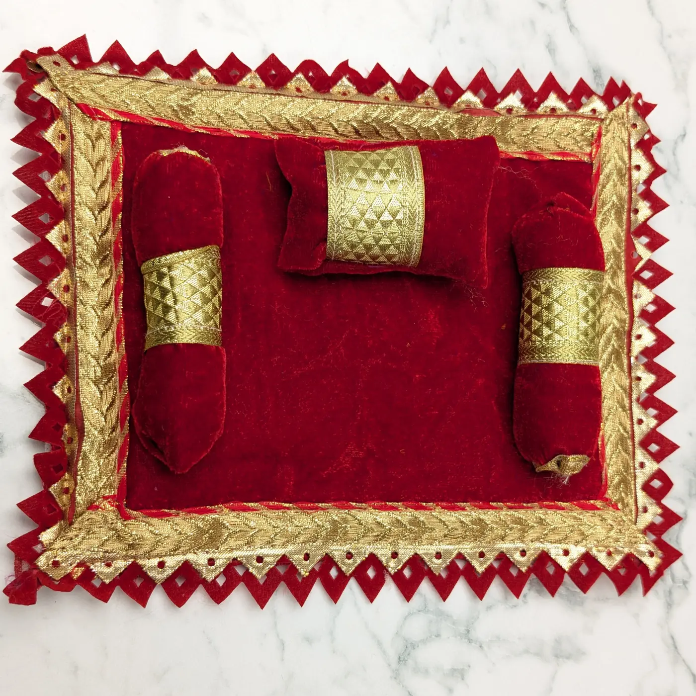 laddu gopal red velvet bedding set gaddi masand.jpg