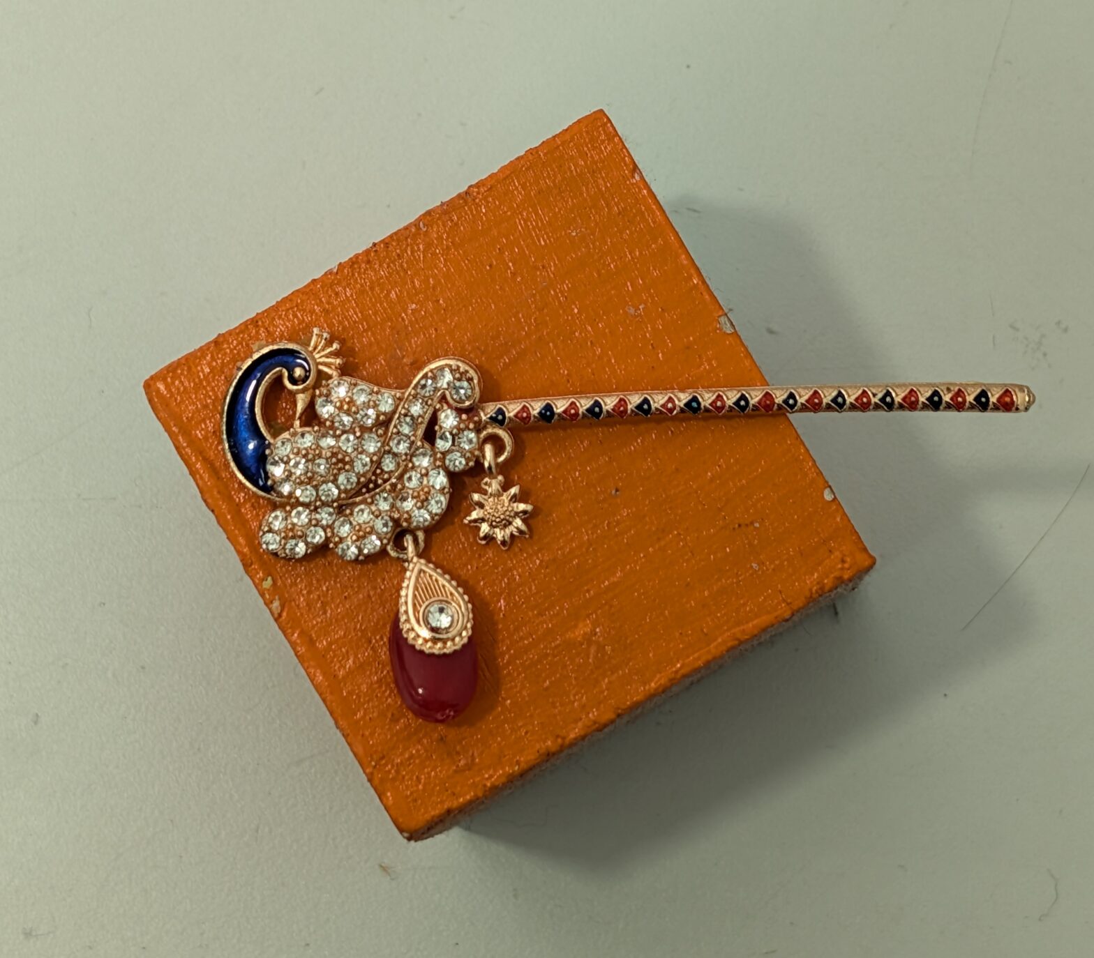 Premium Peacock Style Gold Plated Laddu Gopal Bansuri for Shringar