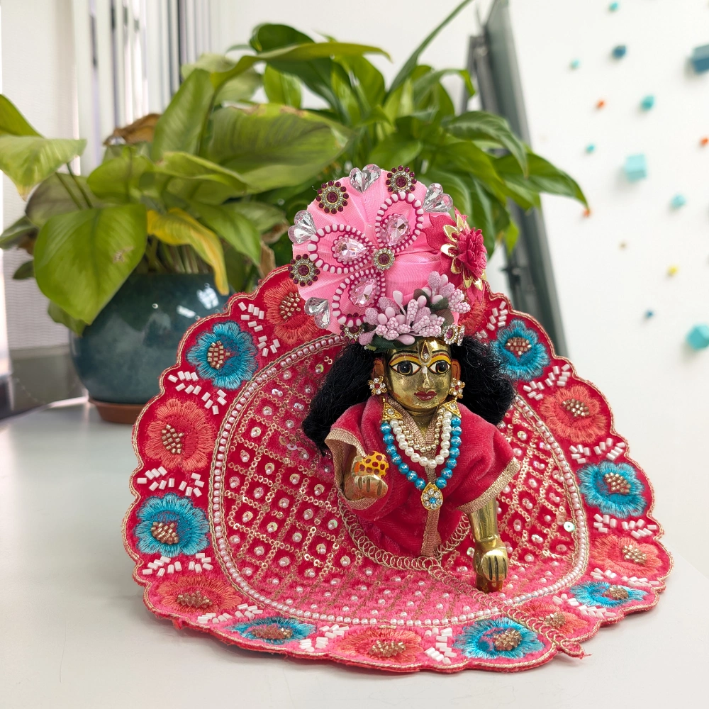 kanha ji bal gopal pink dress heavy embroidery pearl jewelry mukut.webp