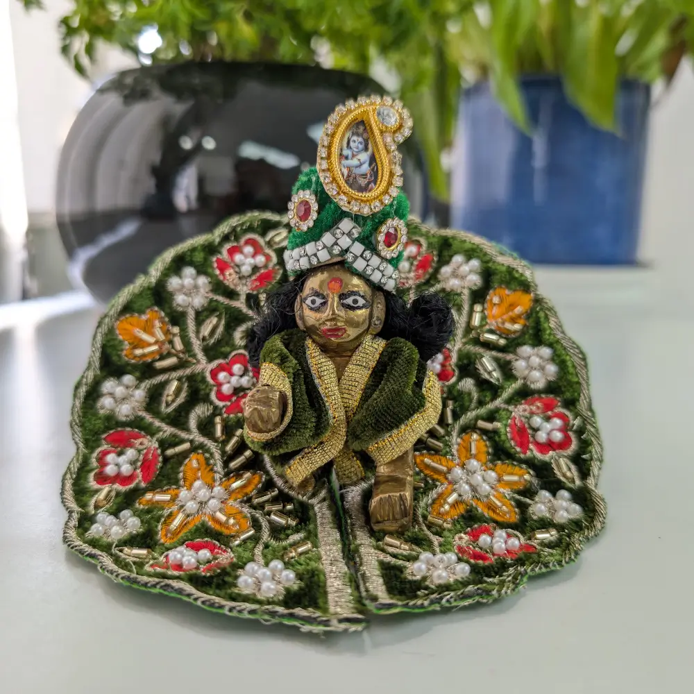 Size 0 Green Velvet Laddu Gopal Heavy Sequin Work Poshak Mahashringar